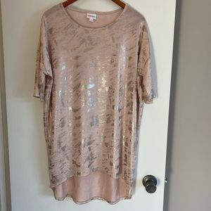 LuLaRoe Irma Tunic